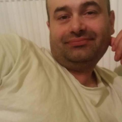 román társkereső)
