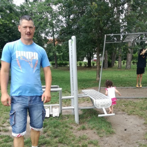 Zsolt, 43 éves társkereső profilképe (Dunaegyháza, 4215746)