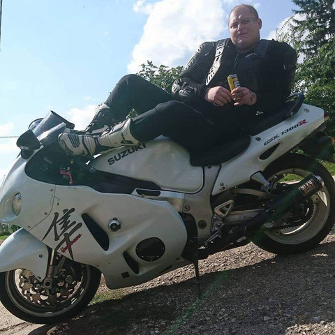 Tomi, 38 éves társkereső profilképe (Sárbogárd, 4415346)