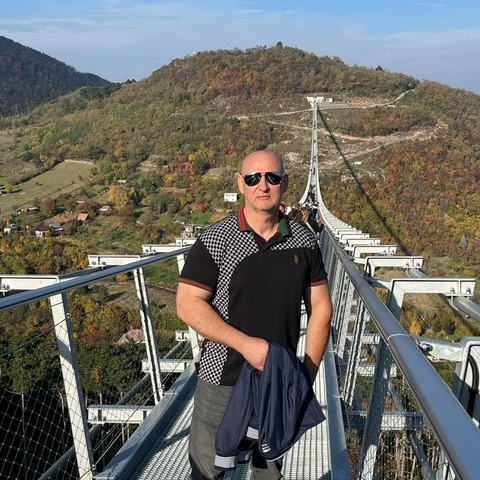 László, 55 éves társkereső profilképe (Téglás, 4736147)