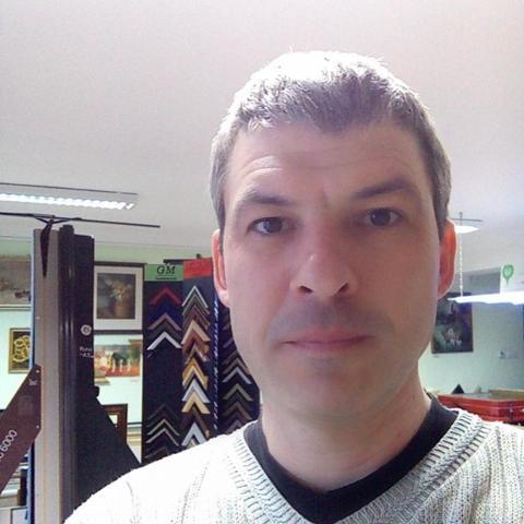 Viktor, 48 éves társkereső profilképe (Cegléd, 3303947)