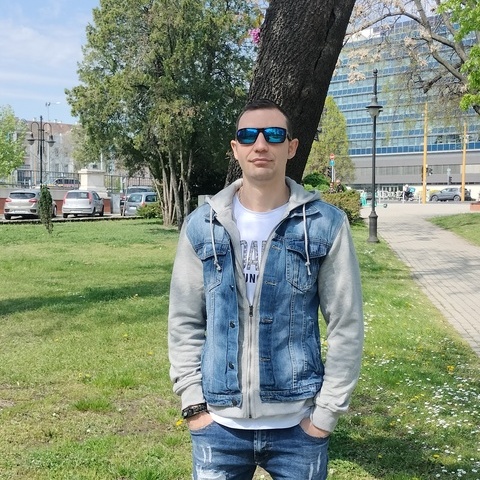 Tomi, 33 éves társkereső profilképe (Győr, 4422748)