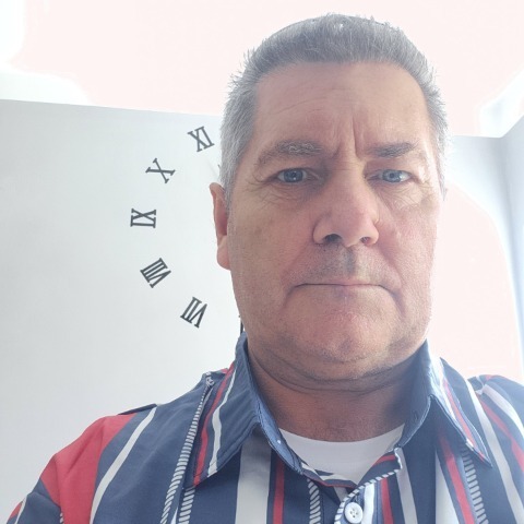 Tibor, 58 éves társkereső profilképe (Pápa, 4732348)