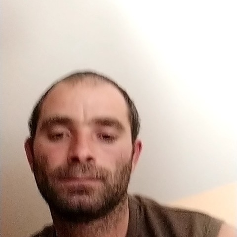 Levente, 36 éves társkereső profilképe (Polgárdi, 4263049)