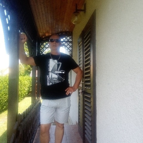 István, 59 éves társkereső profilképe (Berzence, 4467950)