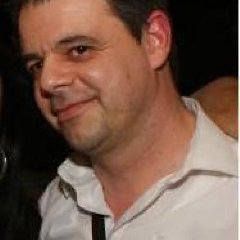 Csaba, 50 éves társkereső profilképe (Győr, 3088950)