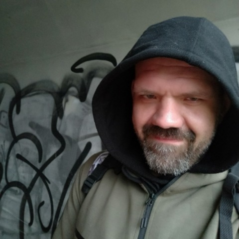 Zsolt, 40 éves társkereső profilképe (Sopron, 3962052)