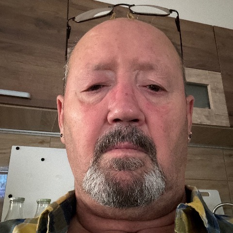 Janos, 62 éves társkereső profilképe (Döbrököz, 4674752)