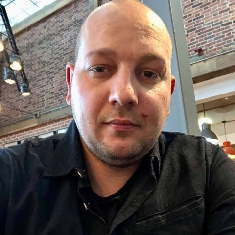 Gabor, 39 éves társkereső profilképe (Rakamaz, 4418852)