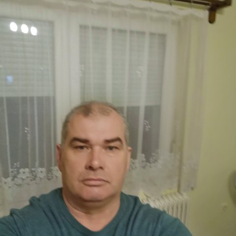 István, 56 éves társkereső profilképe (Naszály, 4353953)