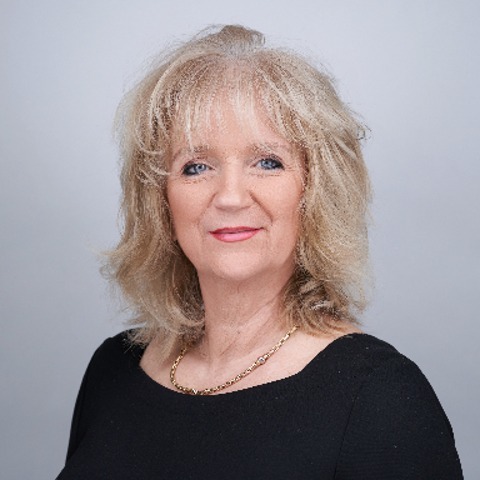 Georgina, 62 éves társkereső profilképe (Szigetszentmiklós, 4203154)