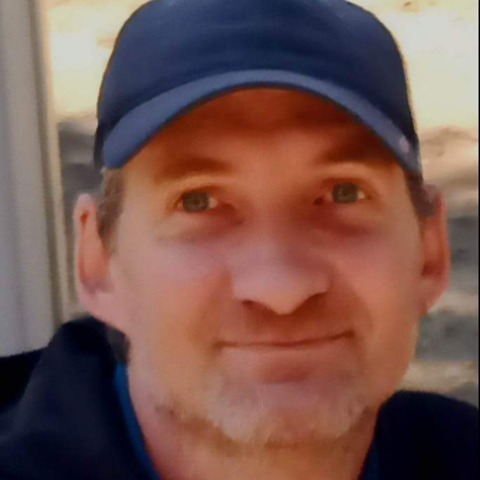 Adam, 47 éves társkereső profilképe (Pécs, 3677654)