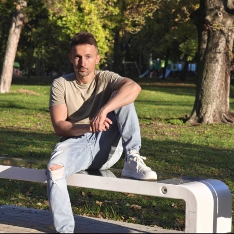 Tamás, 36 éves társkereső profilképe (Dunaújváros, 4552755)