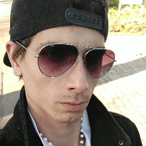 Csaba, 29 éves társkereső profilképe (Gammertingen (Baden-Württemberg, Németország), 4378855)