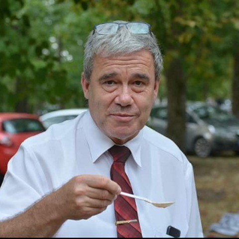 László, 61 éves társkereső profilképe (Gyomaendrőd, 4378755)