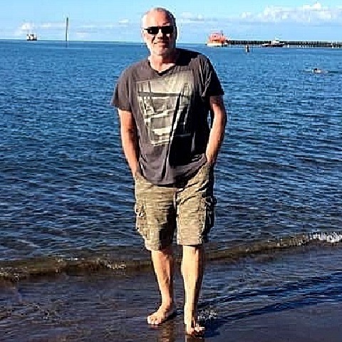 Sandor, 60 éves társkereső férfi - Szolnok