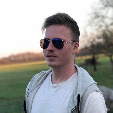 Dominik, 25 éves társkereső férfi - Iszkaszentgyörgy