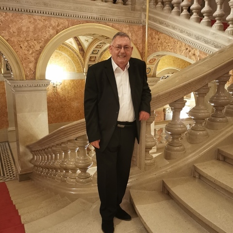 Mihály, 88 éves társkereső profilképe (Nagykanizsa, 4672661)