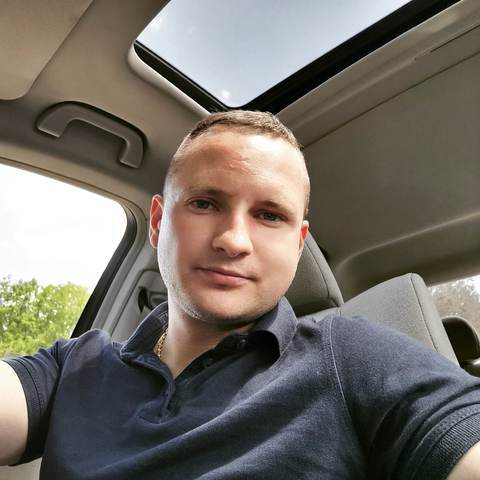 Péter, 30 éves társkereső profilképe (Perkupa, 4377162)