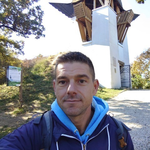 Péter, 39 éves társkereső profilképe (Budapest, XV., 4736365)