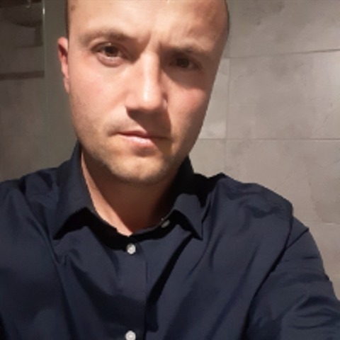 Gabriel, 37 éves társkereső profilképe (Győr, 4205265)