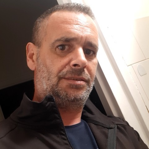 Tamás, 48 éves társkereső profilképe (Pápa, 4398266)