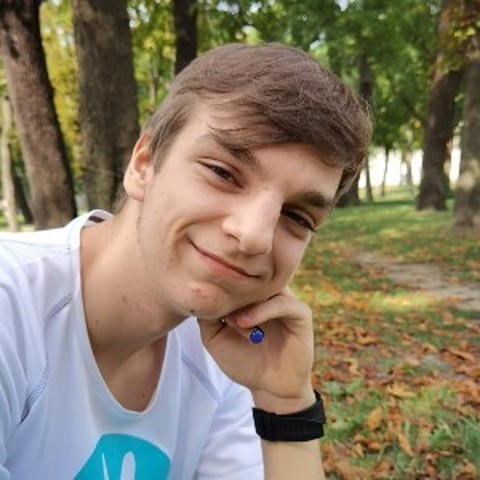 Dávid, 18 éves társkereső férfi - Cegléd
