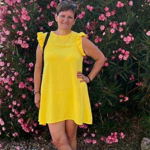 Andrea, 56 éves társkereső profilképe (Zámoly, 4276166)