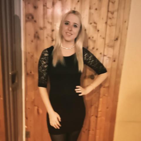 Gabriella, 24 éves társkereső nő - Szeged