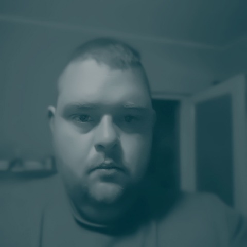 Csaba, 37 éves társkereső profilképe (Nagykanizsa, 2704767)