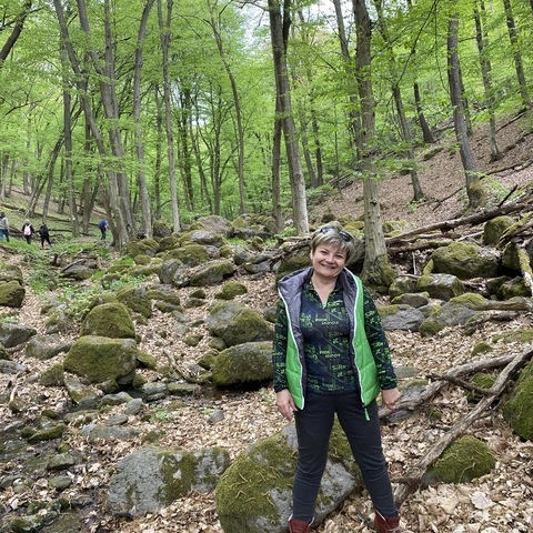 Éva, 53 éves társkereső profilképe (Nyíregyháza, 4190468)