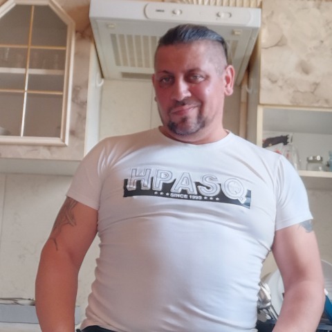 Richárd, 50 éves társkereső profilképe (Balassagyarmat, 3918469)