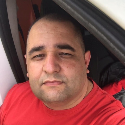 Zsolt, 45 éves társkereső profilképe (Miskolc, 4431569)