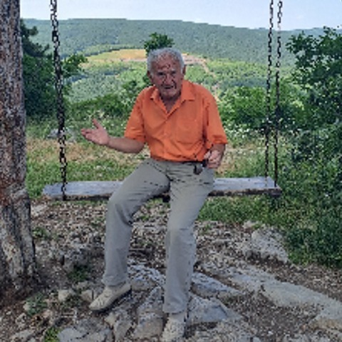 Jenő, 75 éves társkereső profilképe (Pécs, 3876873)