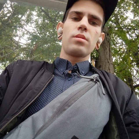 Alex, 29 éves társkereső profilképe (Bécs (Ausztria), 4312473)