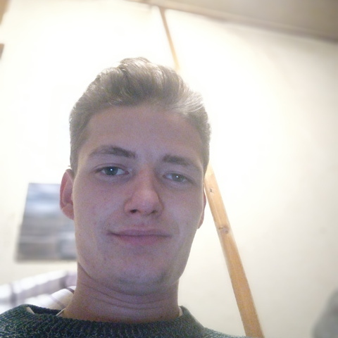 Aladár, 21 éves társkereső profilképe (Pilis, 4745475)