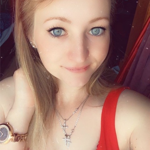 Alexandra, 27 éves társkereső profilképe (Nagyszentjános, 4753076)