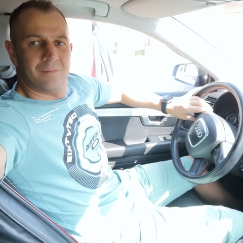 Pali, 41 éves társkereső profilképe (Gyömrő, 4391276)