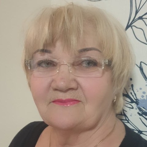 Ágnes, 71 éves társkereső profilképe (Miskolc, 4430280)