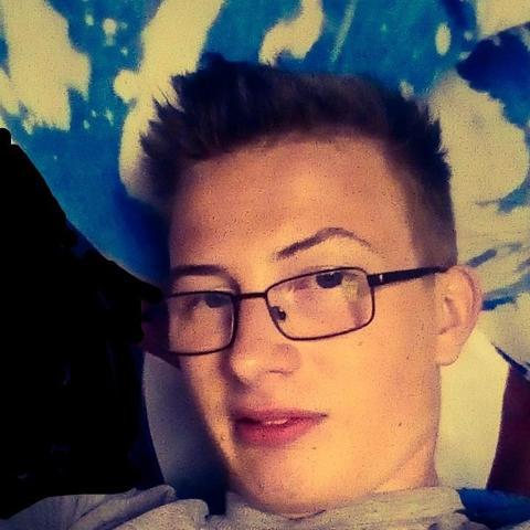Dani, 25 éves társkereső profilképe (Békéscsaba, 3428581)