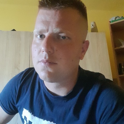 Dávid, 34 éves társkereső profilképe (Kazincbarcika, 4394783)