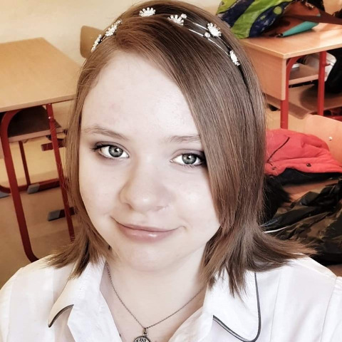 Regina, 20 éves társkereső profilképe (Mélykút, 4529183)