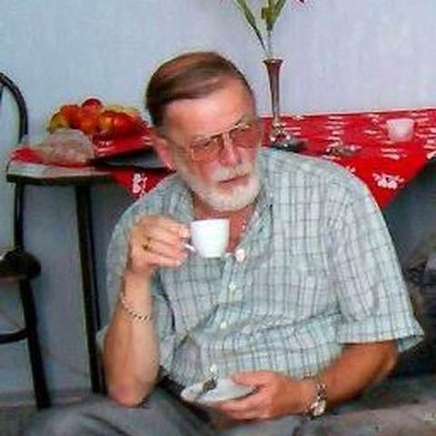 Nándor, 82 éves társkereső profilképe (Naszály, 3838984)