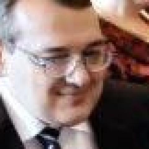 úriemberként társkereső menyasszony 20
