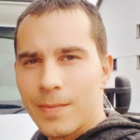 Krisztián, 32 éves társkereső profilképe (Bécs (Ausztria), 4371085)