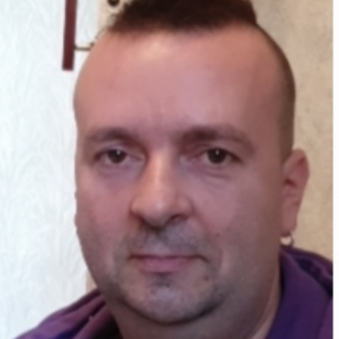 István, 46 éves társkereső profilképe (Burton upon Trent (England, Egyesült Királyság), 4408685)