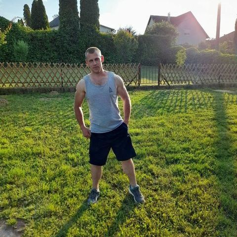 Zsolt, 29 éves társkereső férfi - Bag
