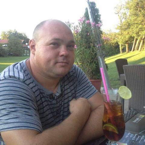 Zsolt, 44 éves társkereső profilképe (Debrecen, 4243387)