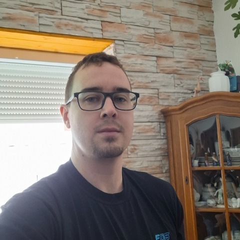 Dávid, 29 éves társkereső profilképe (Vásárosnamény, 4611187)