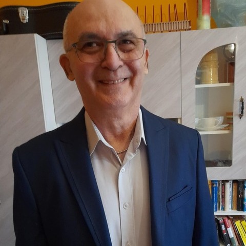 János, 66 éves társkereső profilképe (Komló, 4747687)